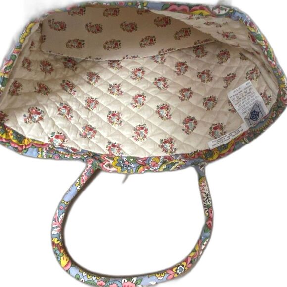 Soft Quilted Tote Bag, Floral Pattern, Designed in Italy Size: M/L Color: Blue - Picture 4 of 9